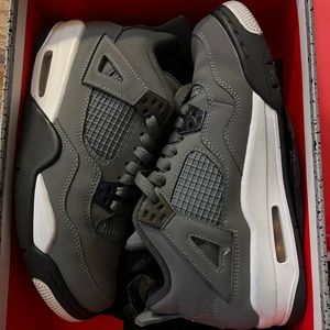 grey jordan 4s